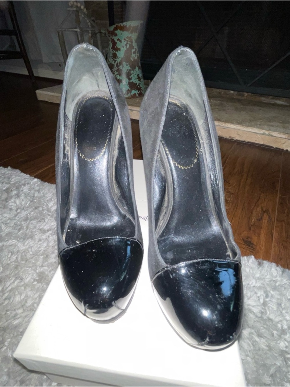 Yves Saint Laurent Tribtoo Pumps Women's Size 5 Black Suede Cap Toe Classic